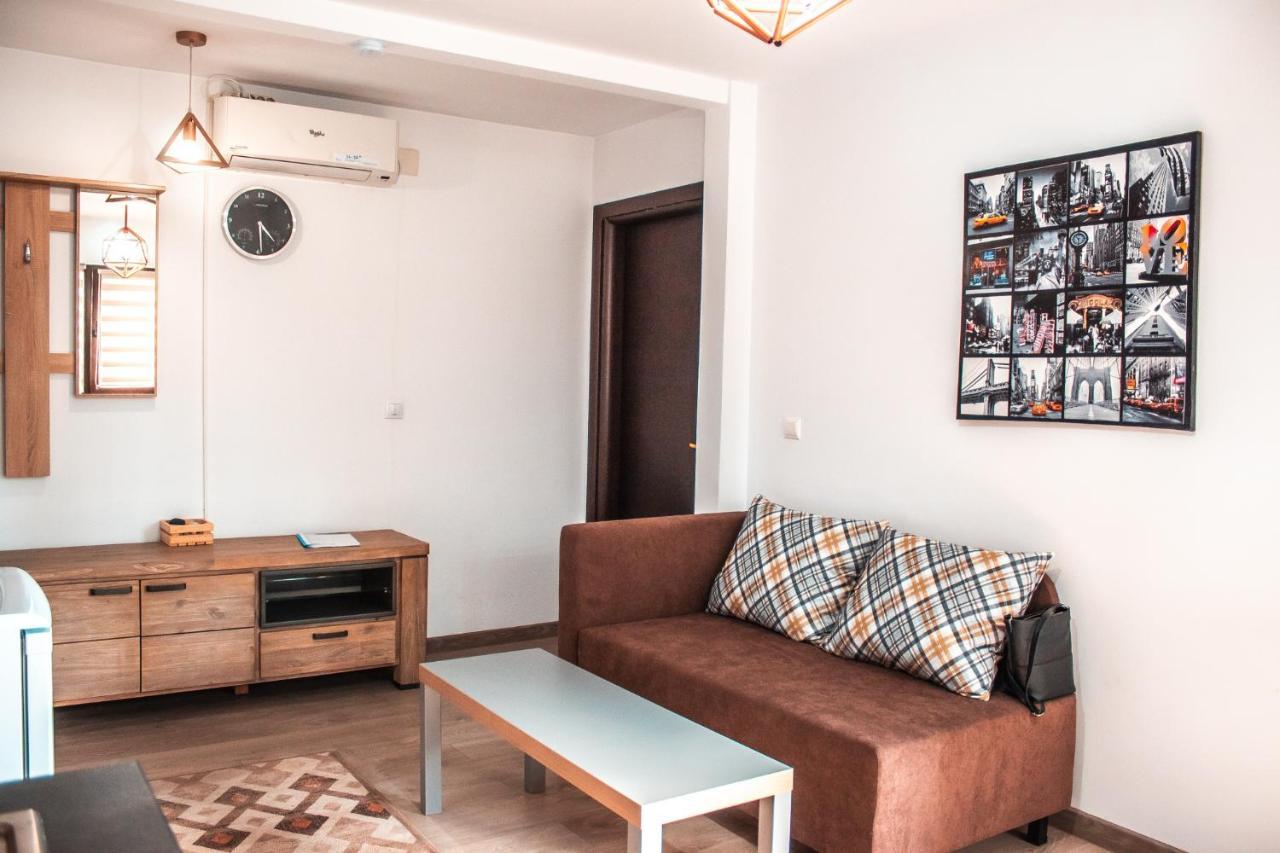 Villa 38 Silviu Apartment Bükreş Dış mekan fotoğraf