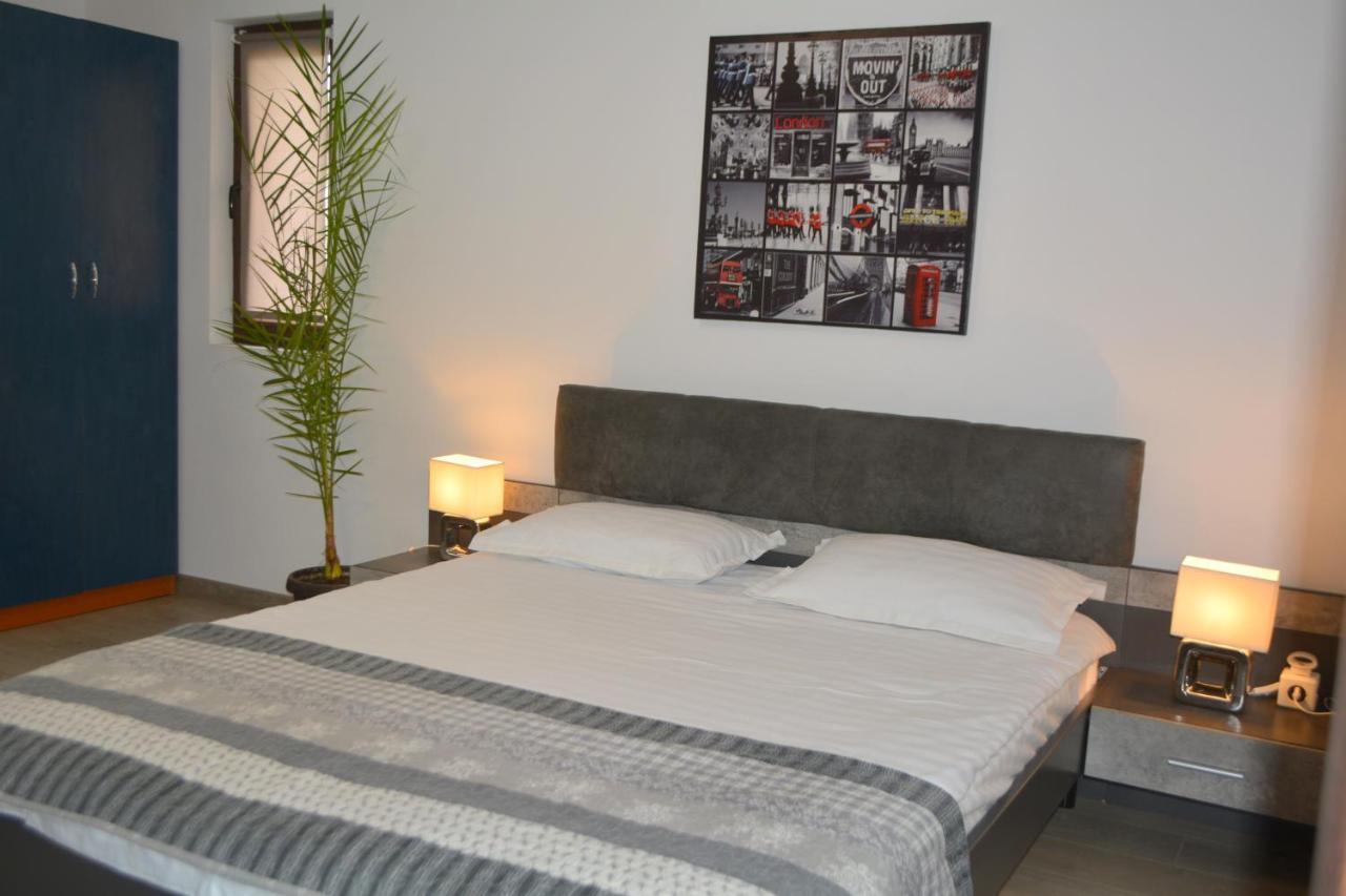 Villa 38 Silviu Apartment Bükreş Dış mekan fotoğraf
